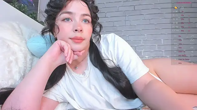 Snapshot of Nataly_forsy chatting on February 3, 2026, 3:17 pm Nataly forsy online show from February 3, 2026, 3:17 pm