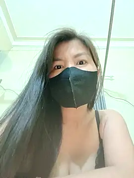 Lyly-68688 online show from March 26, 2026, 4:01 pm