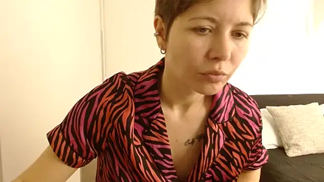 Snapshot of Alexxa_XX chatting on January 15, 2026, 4:44 pm Alexxa XX online show from January 15, 2026, 4:44 pm