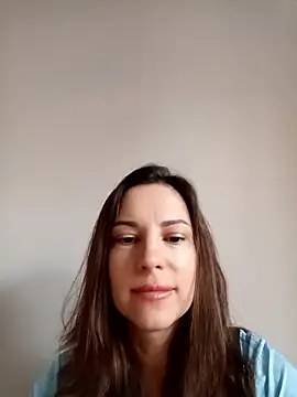 Snapshot of She-Moon chatting on January 12, 2026, 6:18 am She-Moon online show from January 12, 2026, 6:18 am