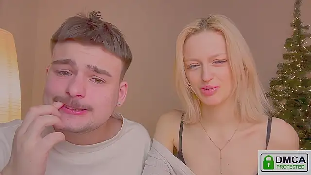 Snapshot of your_molly_mark_ chatting on February 3, 2026, 2:55 pm your molly mark online show from February 3, 2026, 2:55 pm