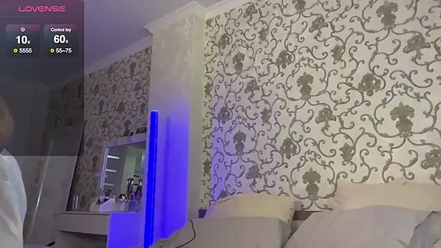 AngelAmelly online show from January 13, 2026, 7:30 pm