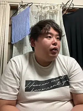 Snapshot of 82no_heya chatting on March 7, 2026, 5:32 pm 82no heya online show from March 7, 2026, 5:32 pm