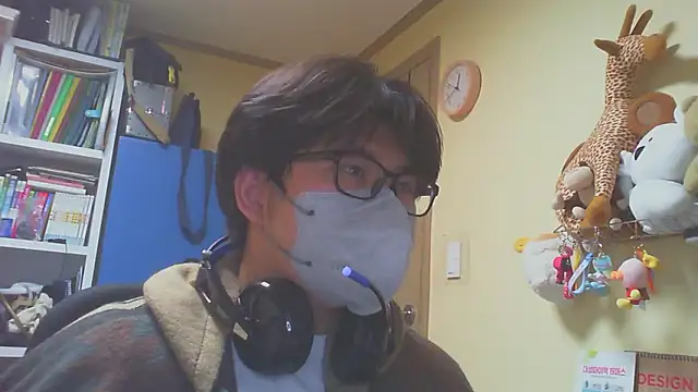 malibu876 online show from March 27, 2026, 3:45 pm