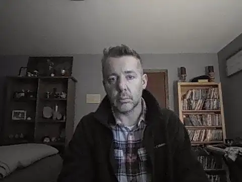 Snapshot of chrisw8140 chatting on February 5, 2026, 12:15 am chrisw8140 online show from February 5, 2026, 12:15 am