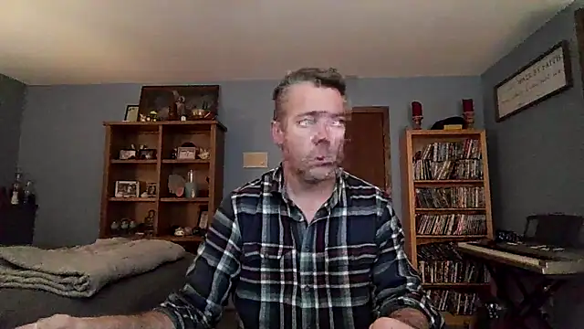 Snapshot of chrisw8140 chatting on February 23, 2026, 4:15 pm chrisw8140 online show from February 23, 2026, 4:15 pm