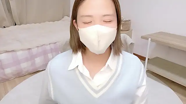 Snapshot of UMIumi- chatting on March 4, 2026, 9:48 am UMIumi- online show from March 4, 2026, 9:48 am