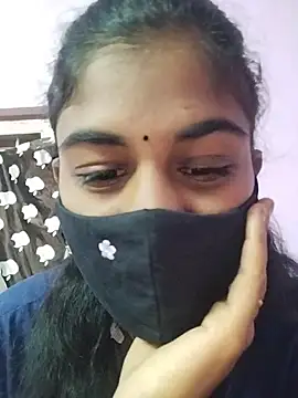 Snapshot of Tamil_Hot_RoyalQueen chatting on February 1, 2026, 3:21 pm Tamil Hot RoyalQueen online show from February 1, 2026, 3:21 pm