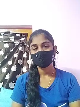 Snapshot of Tamil_Hot_RoyalQueen chatting on February 19, 2026, 5:20 pm Tamil Hot RoyalQueen online show from February 19, 2026, 5:20 pm