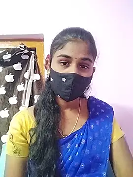 Snapshot of Tamil_Hot_RoyalQueen chatting on March 12, 2026, 4:13 pm Tamil Hot RoyalQueen online show from March 12, 2026, 4:13 pm
