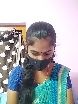 Snapshot of Tamil_Hot_RoyalQueen chatting on March 18, 2026, 3:37 pm Tamil Hot RoyalQueen online show from March 18, 2026, 3:37 pm