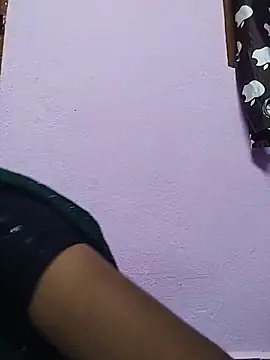 Snapshot of Tamil_Hot_RoyalQueen chatting on April 19, 2026, 6:21 pm Tamil Hot RoyalQueen online show from April 19, 2026, 6:21 pm