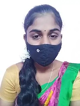 Snapshot of Tamil_Hot_RoyalQueen chatting on April 26, 2026, 4:26 pm Tamil Hot RoyalQueen online show from April 26, 2026, 4:26 pm