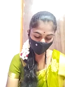 Snapshot of Tamil_Hot_RoyalQueen chatting on April 28, 2026, 3:39 pm Tamil Hot RoyalQueen online show from April 28, 2026, 3:39 pm