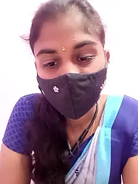 Snapshot of Tamil_Hot_RoyalQueen chatting on May 18, 2026, 11:38 am Tamil Hot RoyalQueen online show from May 18, 2026, 11:38 am