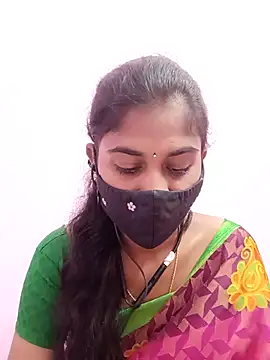 Snapshot of Tamil_Hot_RoyalQueen chatting on May 29, 2026, 5:55 pm Tamil Hot RoyalQueen online show from May 29, 2026, 5:55 pm