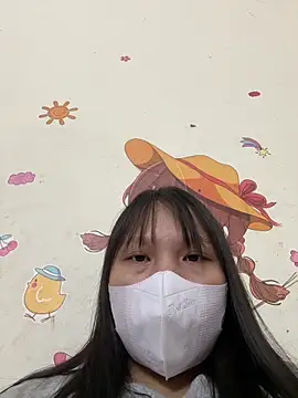 Snapshot of Charlotte-ee chatting on January 16, 2026, 4:49 am Charlotte-ee online show from January 16, 2026, 4:49 am