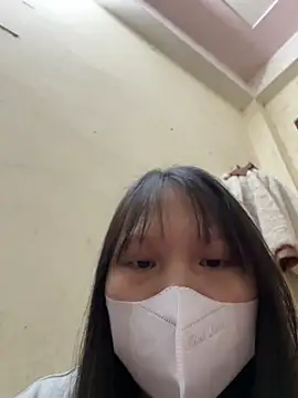 Snapshot of Charlotte-ee chatting on February 22, 2026, 4:24 am Charlotte-ee online show from February 22, 2026, 4:24 am