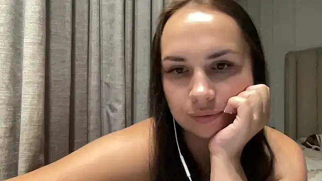 Calynix online show from June 26, 2026, 8:46 pm