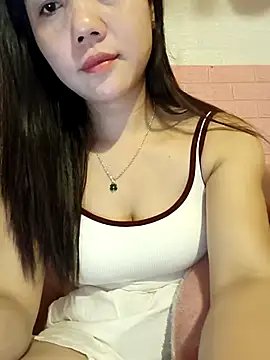 Snapshot of Ngocmai_lazdy chatting on March 17, 2026, 3:04 pm Ngocmai lazdy online show from March 17, 2026, 3:04 pm