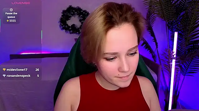 Snapshot of Ellie_Heavenly chatting on January 15, 2026, 8:30 am Ellie Heavenly online show from January 15, 2026, 8:30 am