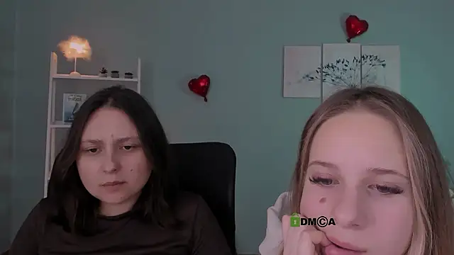 Snapshot of miles_candy chatting on February 17, 2026, 8:26 pm miles candy online show from February 17, 2026, 8:26 pm