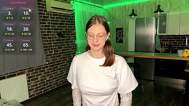 Snapshot of ChrisAmott chatting on March 1, 2026, 4:09 pm ChrisAmott online show from March 1, 2026, 4:09 pm