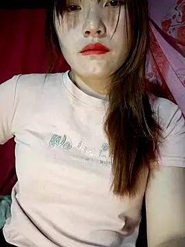 natra0033 online show from April 10, 2026, 1:27 pm