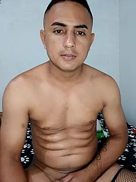 Snapshot of knox_zeque chatting on January 16, 2026, 3:27 pm knox zeque online show from January 16, 2026, 3:27 pm