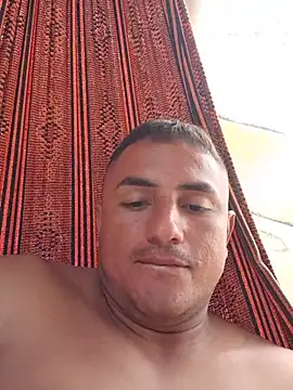 Snapshot of knox_zeque chatting on July 12, 2026, 1:35 pm knox zeque online show from July 12, 2026, 1:35 pm