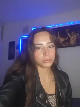 Snapshot of AlexxaAndRileyy chatting on January 31, 2026, 10:41 pm AlexxaAndRileyy online show from January 31, 2026, 10:41 pm