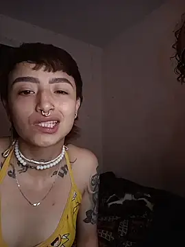 Snapshot of AlexxaAndRileyy chatting on February 25, 2026, 11:36 pm AlexxaAndRileyy online show from February 25, 2026, 11:36 pm