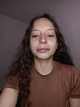 Snapshot of AlexxaAndRileyy chatting on February 27, 2026, 3:12 pm AlexxaAndRileyy online show from February 27, 2026, 3:12 pm