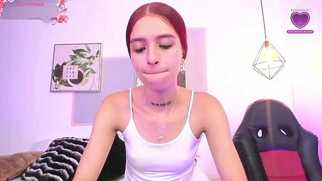 Snapshot of april_jones05 chatting on February 13, 2026, 12:34 pm april jones05 online show from February 13, 2026, 12:34 pm