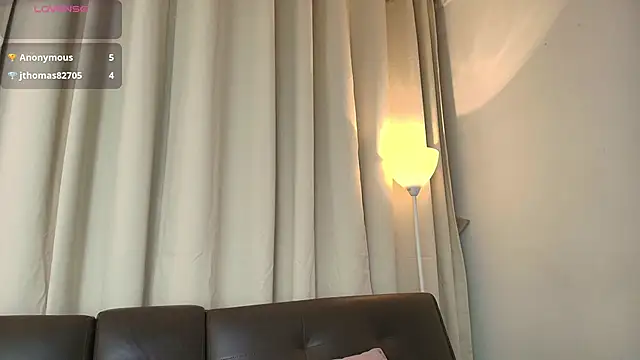 Snapshot of nelly_willd chatting on February 10, 2026, 12:42 pm nelly willd online show from February 10, 2026, 12:42 pm