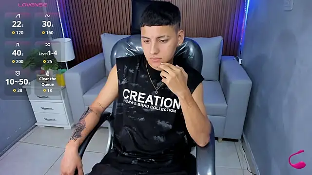 Snapshot of Liam9_ chatting on February 2, 2026, 1:10 pm Liam9 online show from February 2, 2026, 1:10 pm