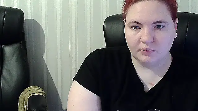 Snapshot of OskaAh chatting on January 14, 2026, 3:06 pm OskaAh online show from January 14, 2026, 3:06 pm