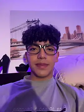 Snapshot of Nick_Twink chatting on February 3, 2026, 2:21 am Nick Twink online show from February 3, 2026, 2:21 am