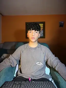 Snapshot of Nick_Twink chatting on February 27, 2026, 4:12 am Nick Twink online show from February 27, 2026, 4:12 am