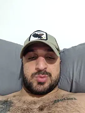 Mertozer01 online show from March 21, 2026, 12:04 am