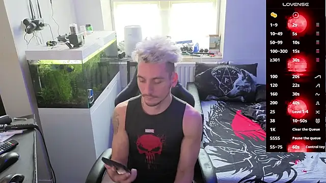 Snapshot of Rayzel_White chatting on February 23, 2026, 1:52 pm Rayzel White online show from February 23, 2026, 1:52 pm