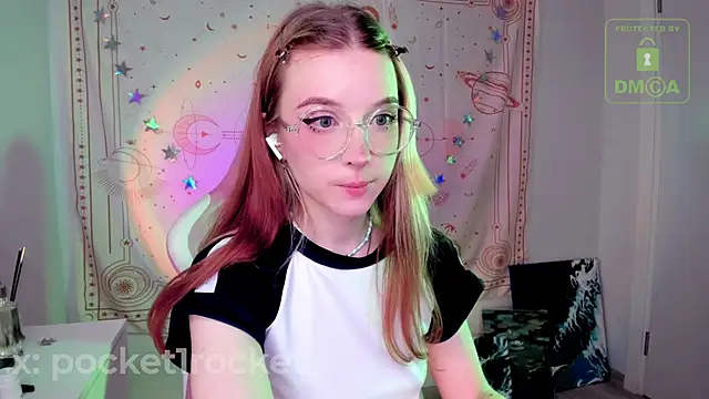  PocketRocket  online show from November 14, 2025, 1:15 am