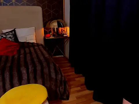 Snapshot of GingerWixxx chatting on February 1, 2026, 5:28 am GingerWixxx online show from February 1, 2026, 5:28 am