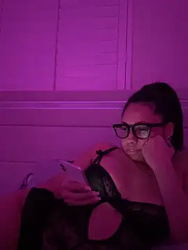 Snapshot of cartierprincess chatting on March 7, 2026, 5:26 am cartierprincess online show from March 7, 2026, 5:26 am