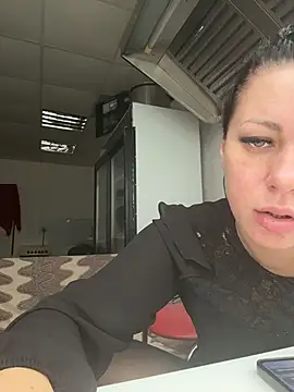 Snapshot of _Mila_Love chatting on February 1, 2026, 9:19 am Mila Love online show from February 1, 2026, 9:19 am