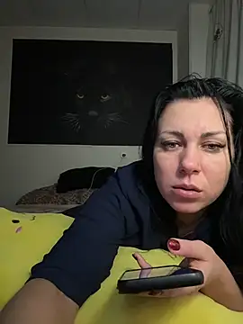 Snapshot of _Mila_Love chatting on February 8, 2026, 6:00 pm Mila Love online show from February 8, 2026, 6:00 pm