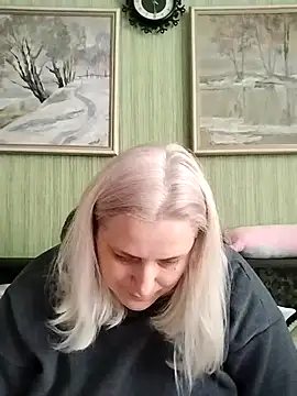 Snapshot of NyushaLollipop chatting on February 26, 2026, 8:24 am NyushaLollipop online show from February 26, 2026, 8:24 am