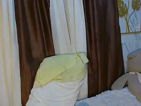 Angelmaexxx online show from January 13, 2026, 11:21 pm