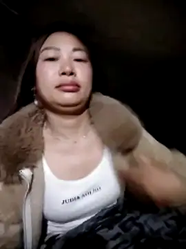 out-lustt online show from February 3, 2026, 11:32 pm