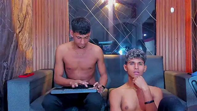 Snapshot of ALEX_KEITH26 chatting on January 16, 2026, 12:20 pm ALEX KEITH26 online show from January 16, 2026, 12:20 pm